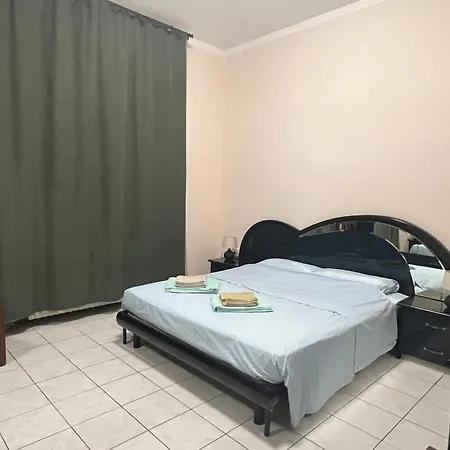 Apartment In Alexandria!